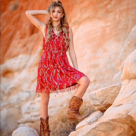 Dress worn one time - Picture 3 of 3